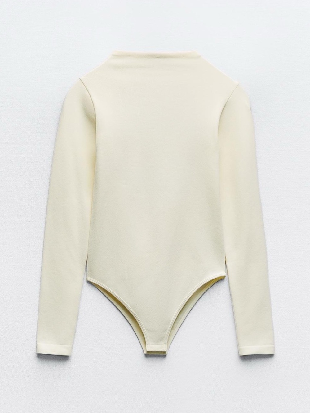 Zara FITTED SEAMLESS BODYSUIT. White. Size XS-S. New with Tags.